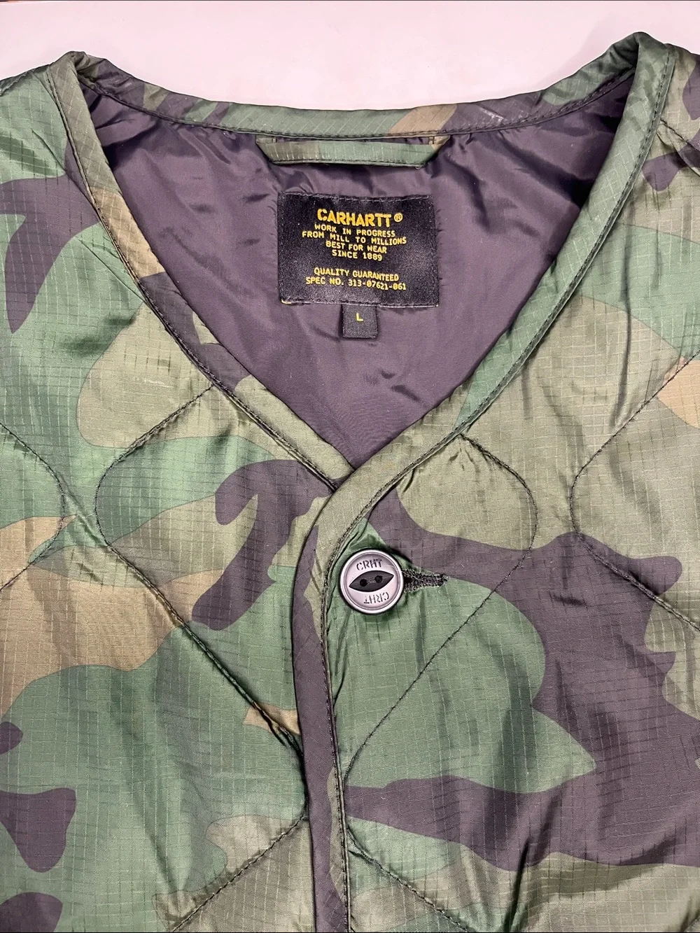Carhartt MENS Camo Quilted Vest in Green and Brown